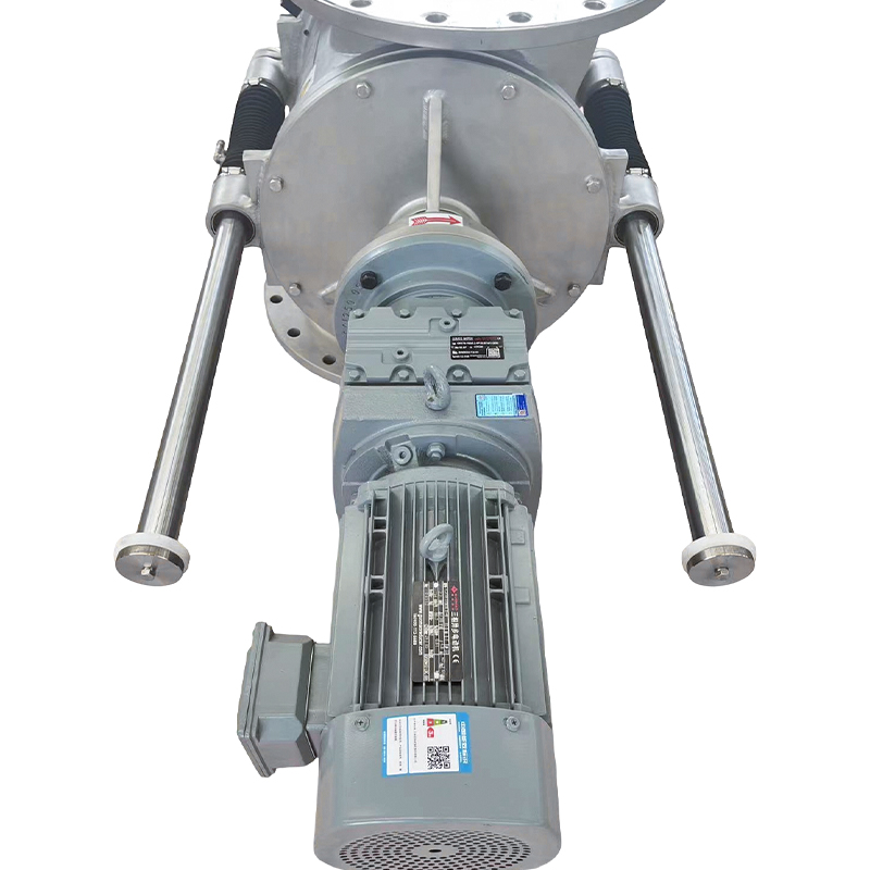 Ofset Giriş ve Çıkışlı Sıkışma Önleyici Döner Valf